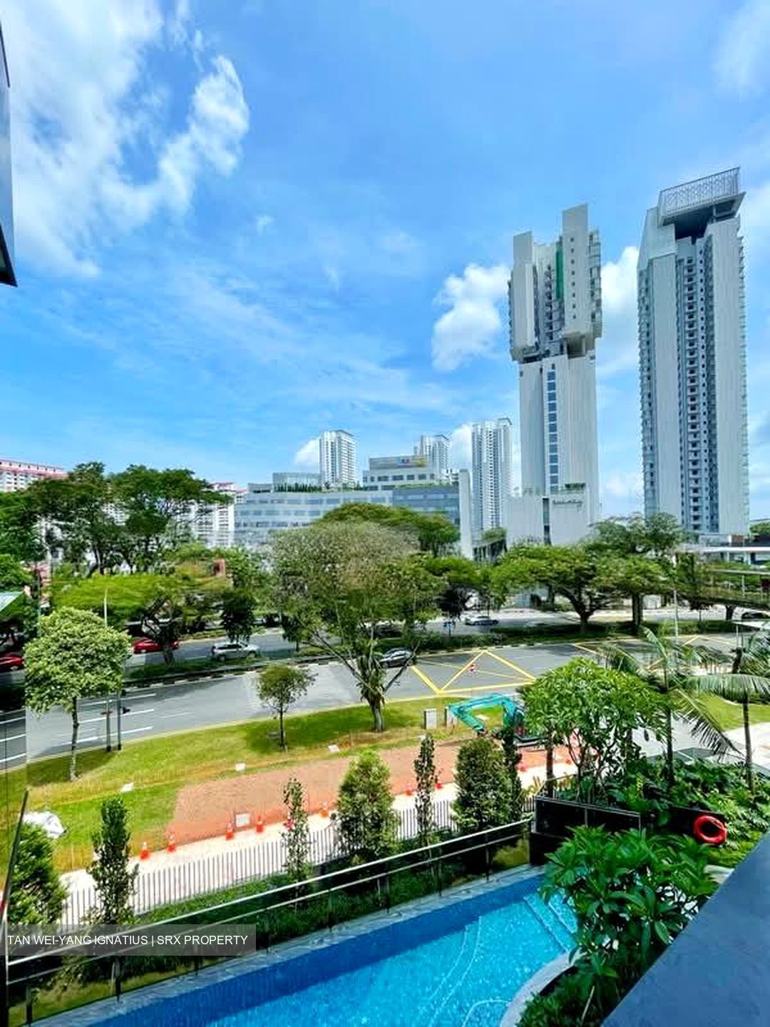 Van Holland (D10), Condominium #595747331